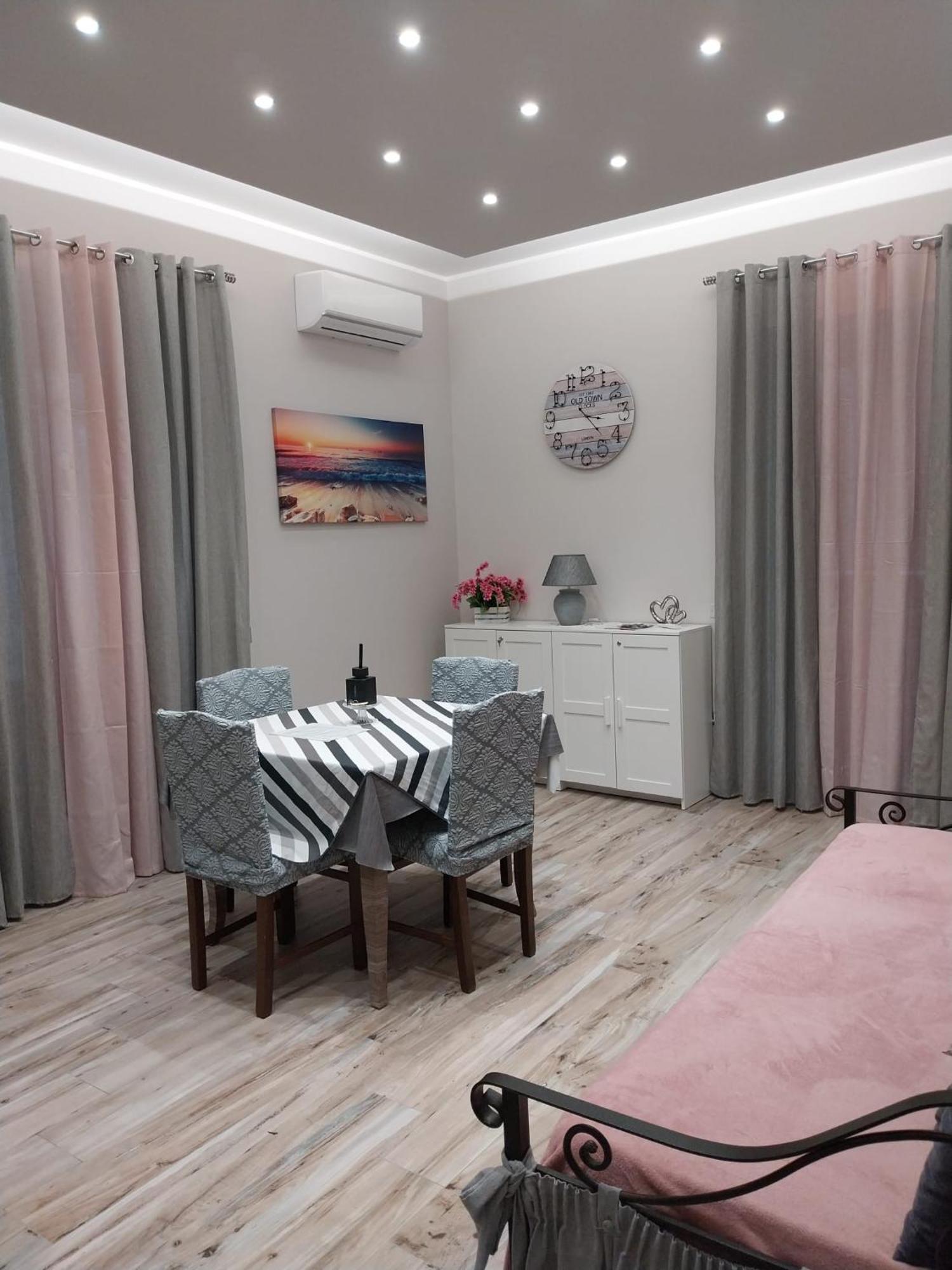 Apartment House Carme Naples